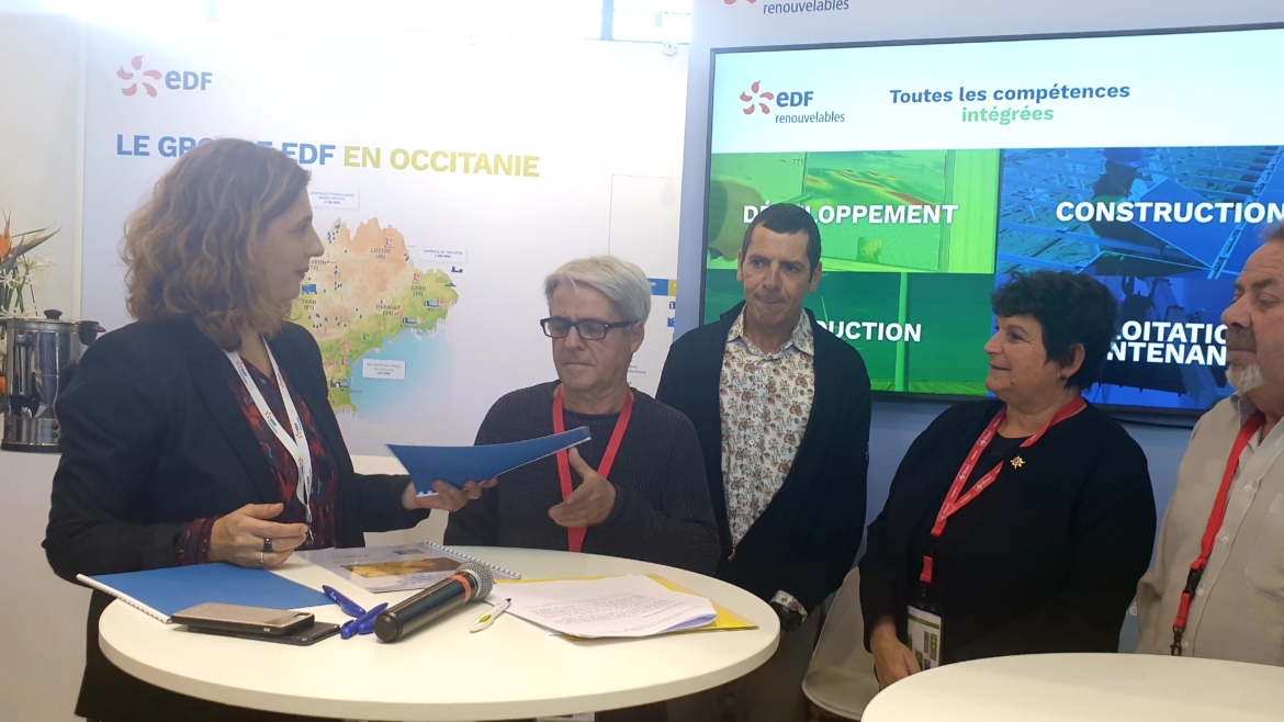 Eolien et biodiversité : EDF Renouvelables s&rsquo;engage auprès des apiculteurs héraultais